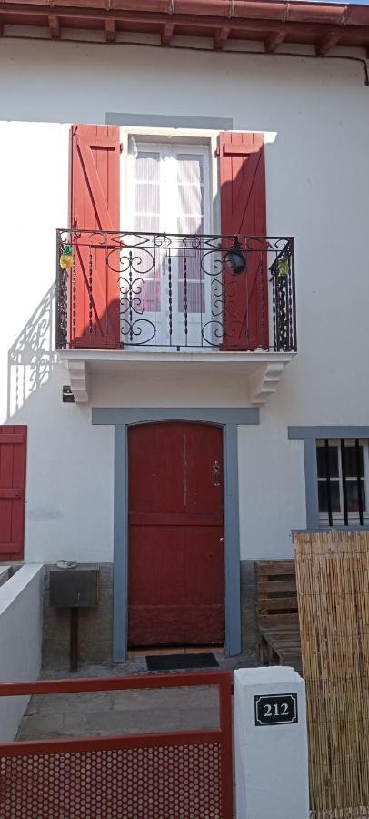 Irissarry Logement Entier 5 Personnes 아파트 외부 사진